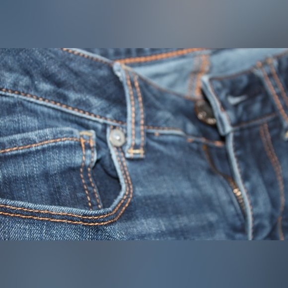 American Eagle Outfitters Medium Wash Skinny Jeans - Picture 10 of 16